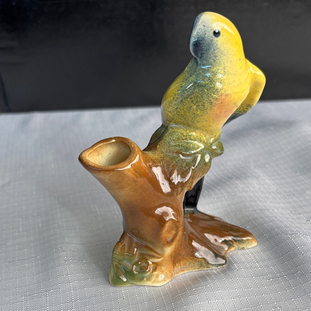 Royal Copley Blue and Yellow Parrot Bud Base